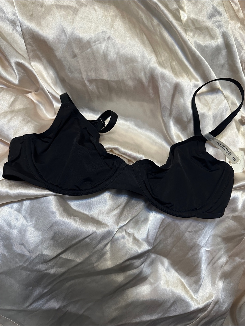 Victoria's Secret Black Underwire Bra - Classic Support